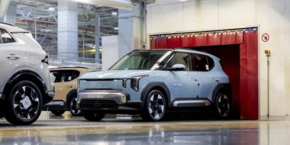 Türkiye’de de satılacak Kia EV2, üretim bandından inmeye başladı