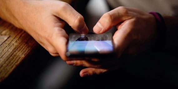 Türkiye’de haftalık sosyal medya kullanım süresi 25 saati geçti