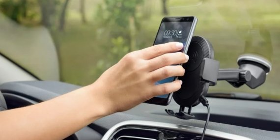 Araçlarda telefon tutucu ve koku yasak mı?