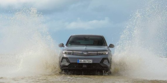 Yeni-Opel-Grandland-Elektrik-AWD (4)