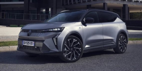 604 KM Menzilli Renault Scenic E-Tech Satışta! İşte Türkiye Fiyatı ve Özellikleri