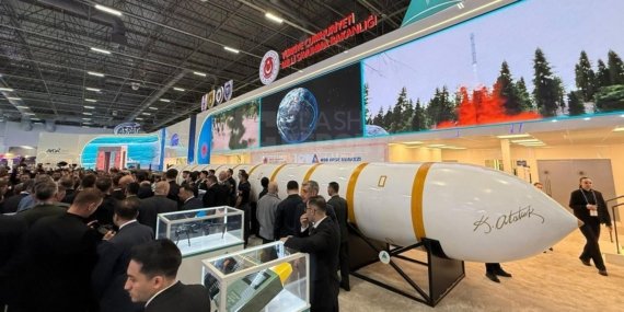 Türkiye’den savunmada dev adım: 6000 KM menzilli “Yıldırımhan” tanıtıldı